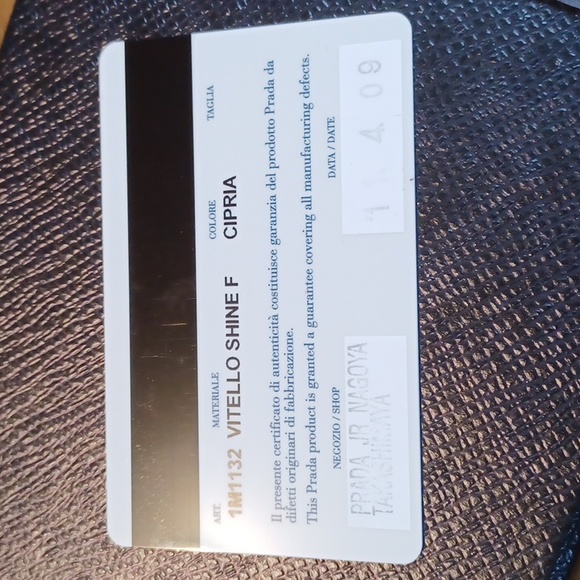 💝PRADA VITELLO SHINE CONTINENTAL LEATHER WALLET - Picture 13 of 15